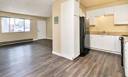 1 Bedroom - 1 bedroom floorplan layout with 1 bath and 650 square feet