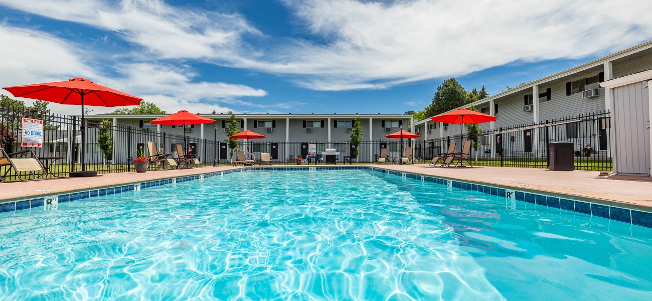 Relax Poolside